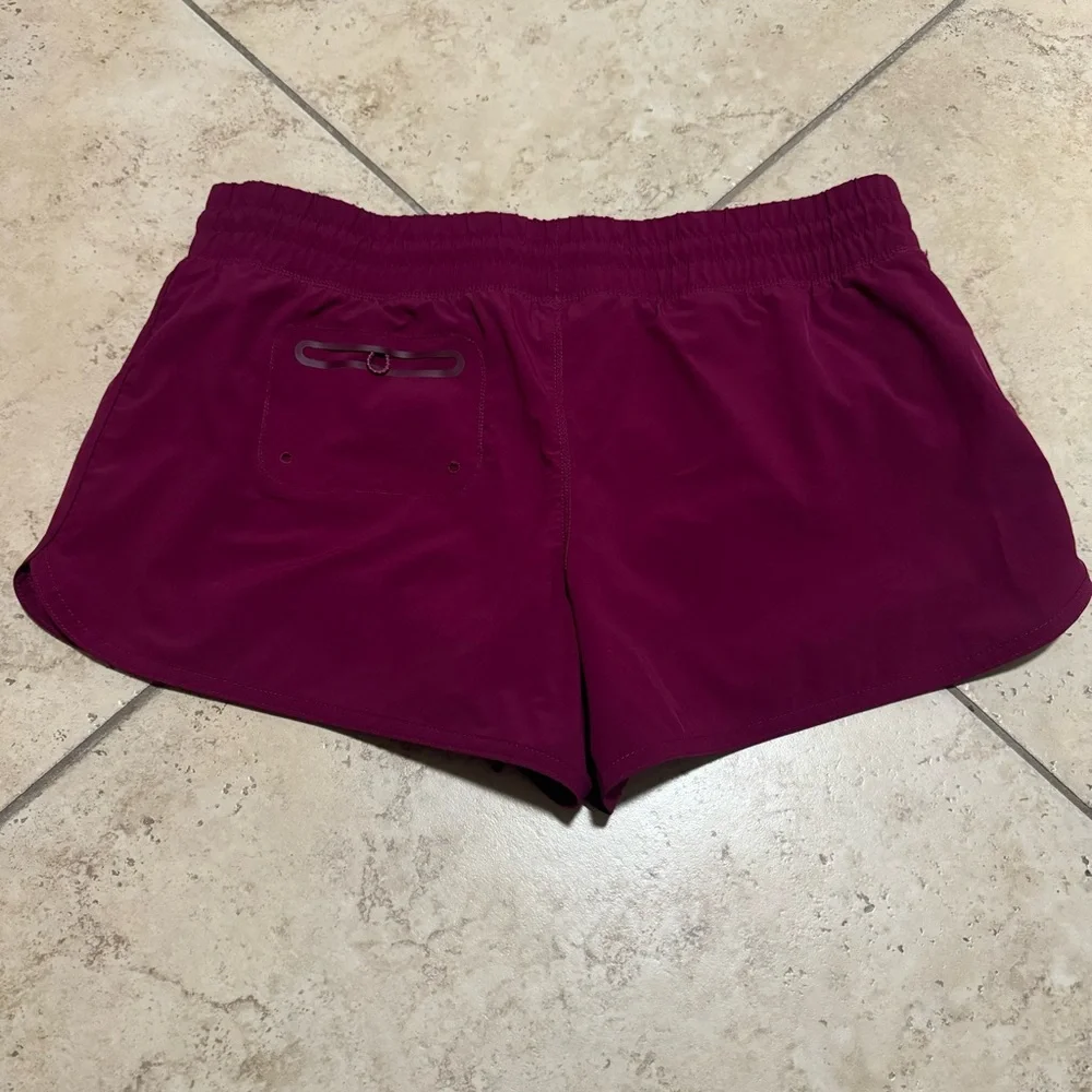 Lands End Women's Lined Swim/Athletic Shorts in Rich Burgundy